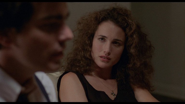 Screen capture from sex, lies, and videotape
