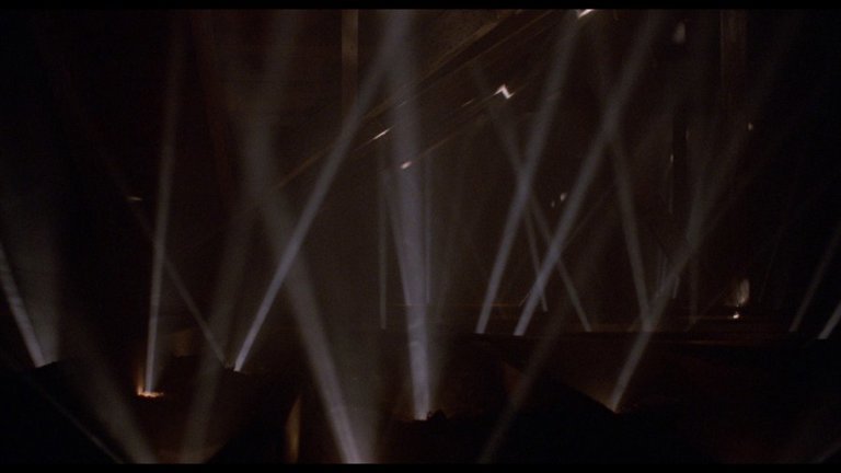Screen capture from Shallow Grave