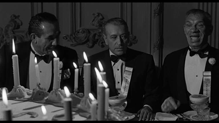 Screen capture from Some Like It Hot