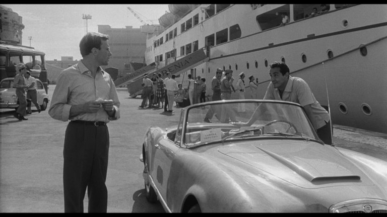 Screen capture from Il sorpasso