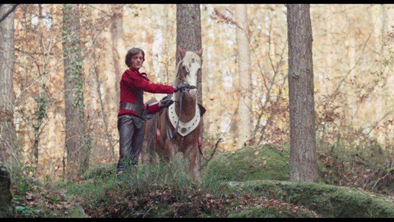 Screen capture from Spirits of the Dead