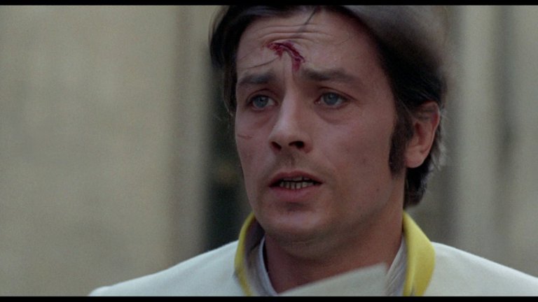 Screen capture from Spirits of the Dead