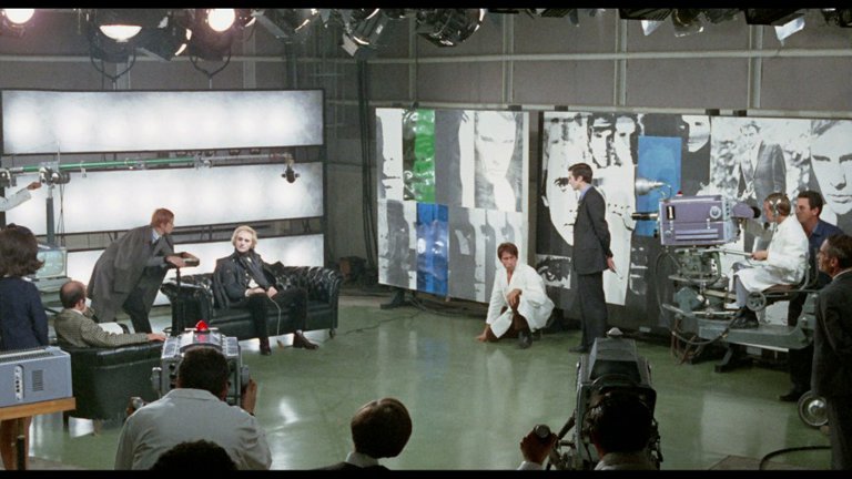 Screen capture from Spirits of the Dead