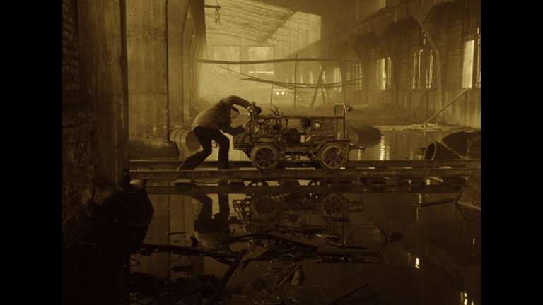 Screen capture from Stalker