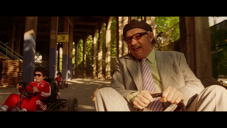 Screen capture from The Royal Tenenbaums