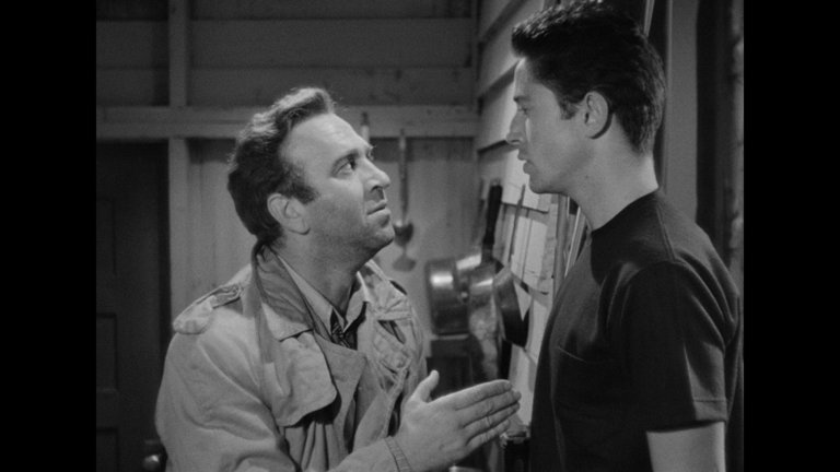 Screen capture from They Live by Night