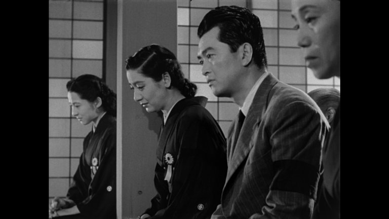 Screen capture from Tokyo Story