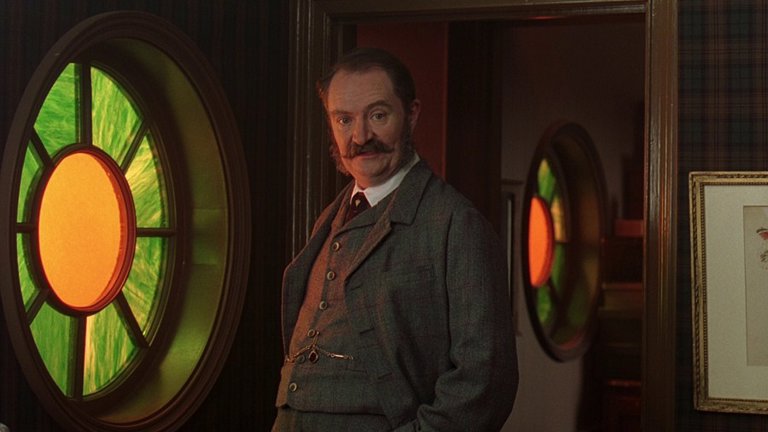 Screen capture from Topsy-Turvy