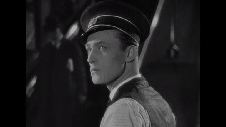 Screen capture from Underground