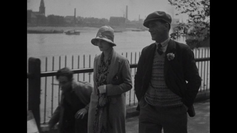 Screen capture from Underground