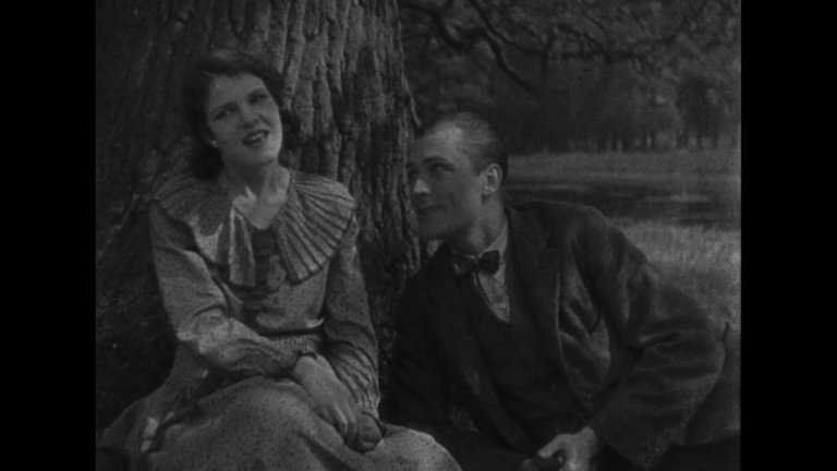 Screen capture from Underground