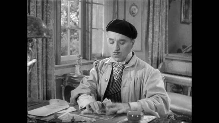 Screen capture from Monsieur Verdoux
