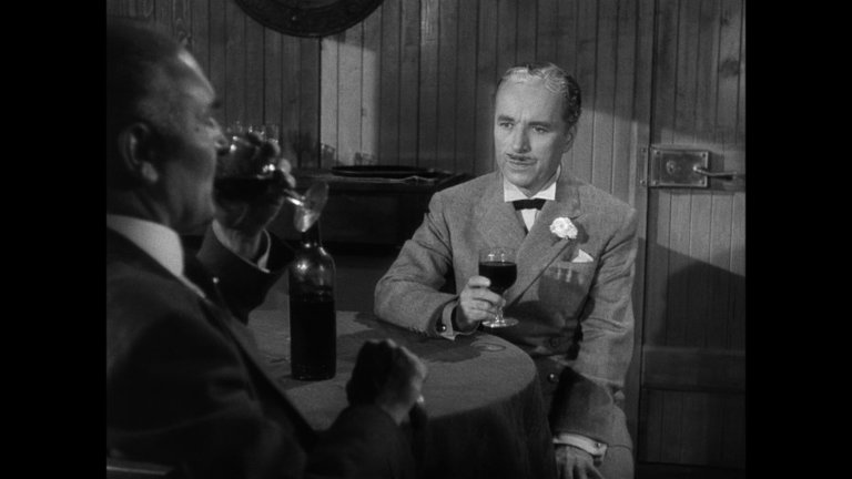 Screen capture from Monsieur Verdoux