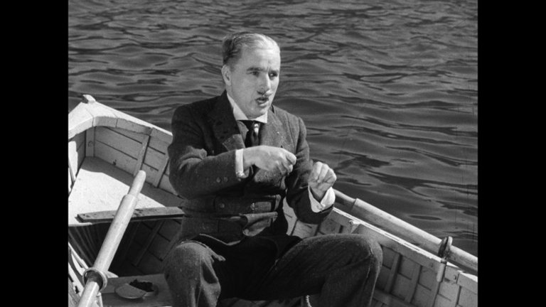 Screen capture from Monsieur Verdoux