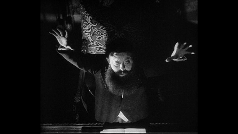 Screen capture from The Complete Jean Vigo