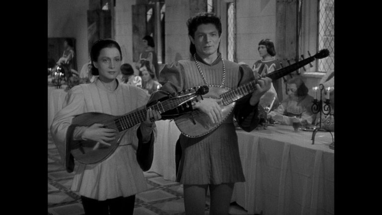 Screen capture from Les visiteurs du soir