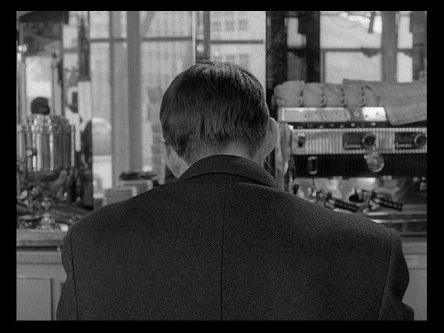 Screen capture from Vivre sa vie