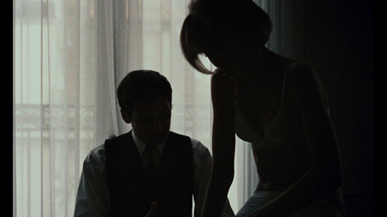 Screen capture from Weekend