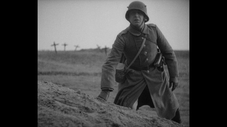 Screen capture from Westfront 1918
