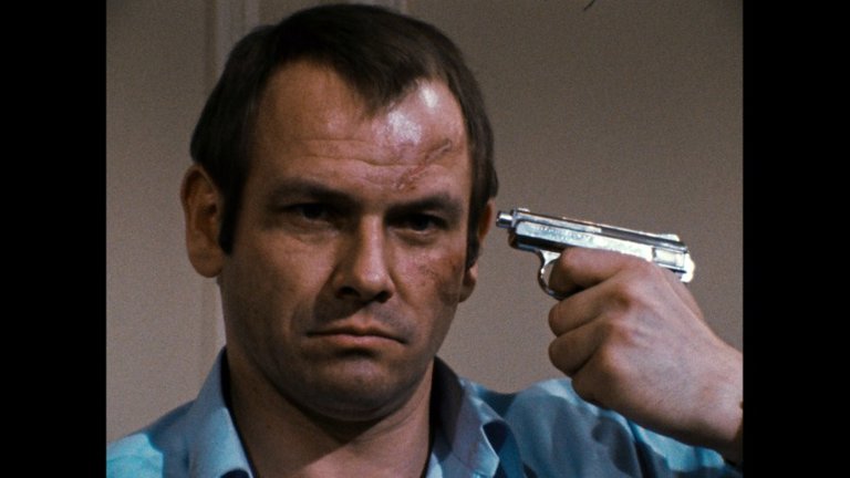 Screen capture from World on a Wire