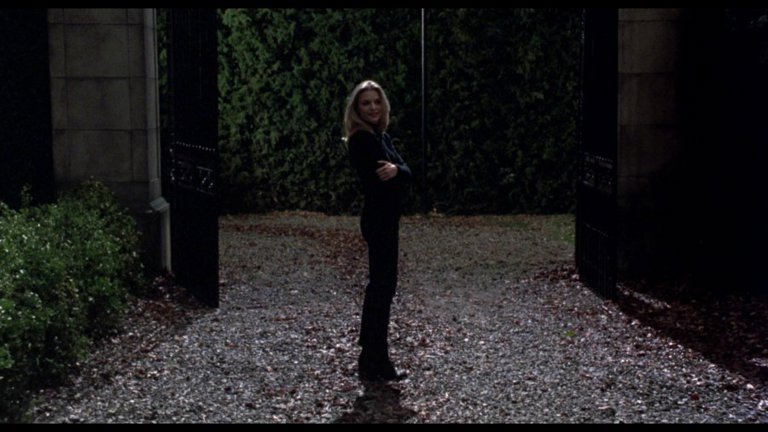 Screen capture from Wolf