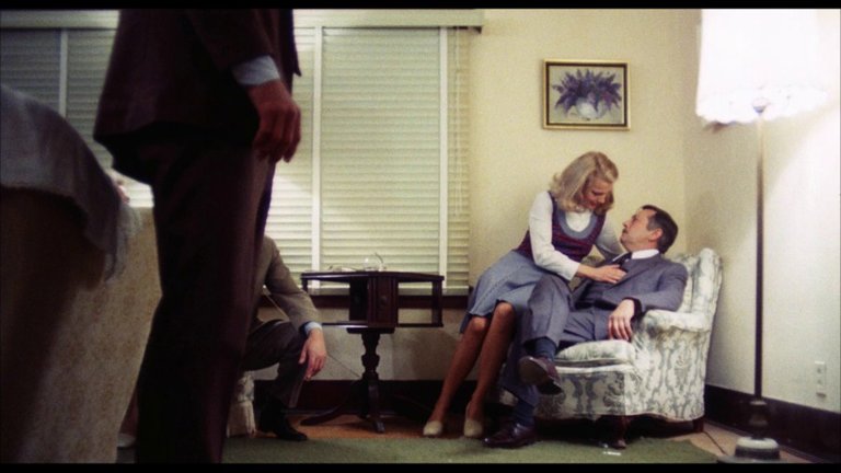 Screen capture from A Woman Under the Influence