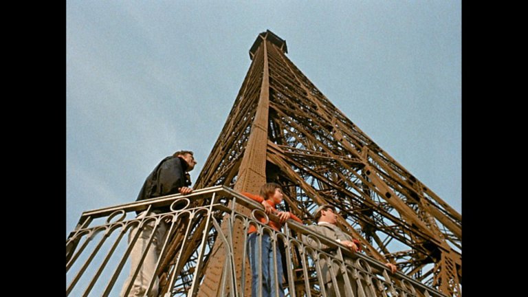 Screen capture from Zazie dans le métro