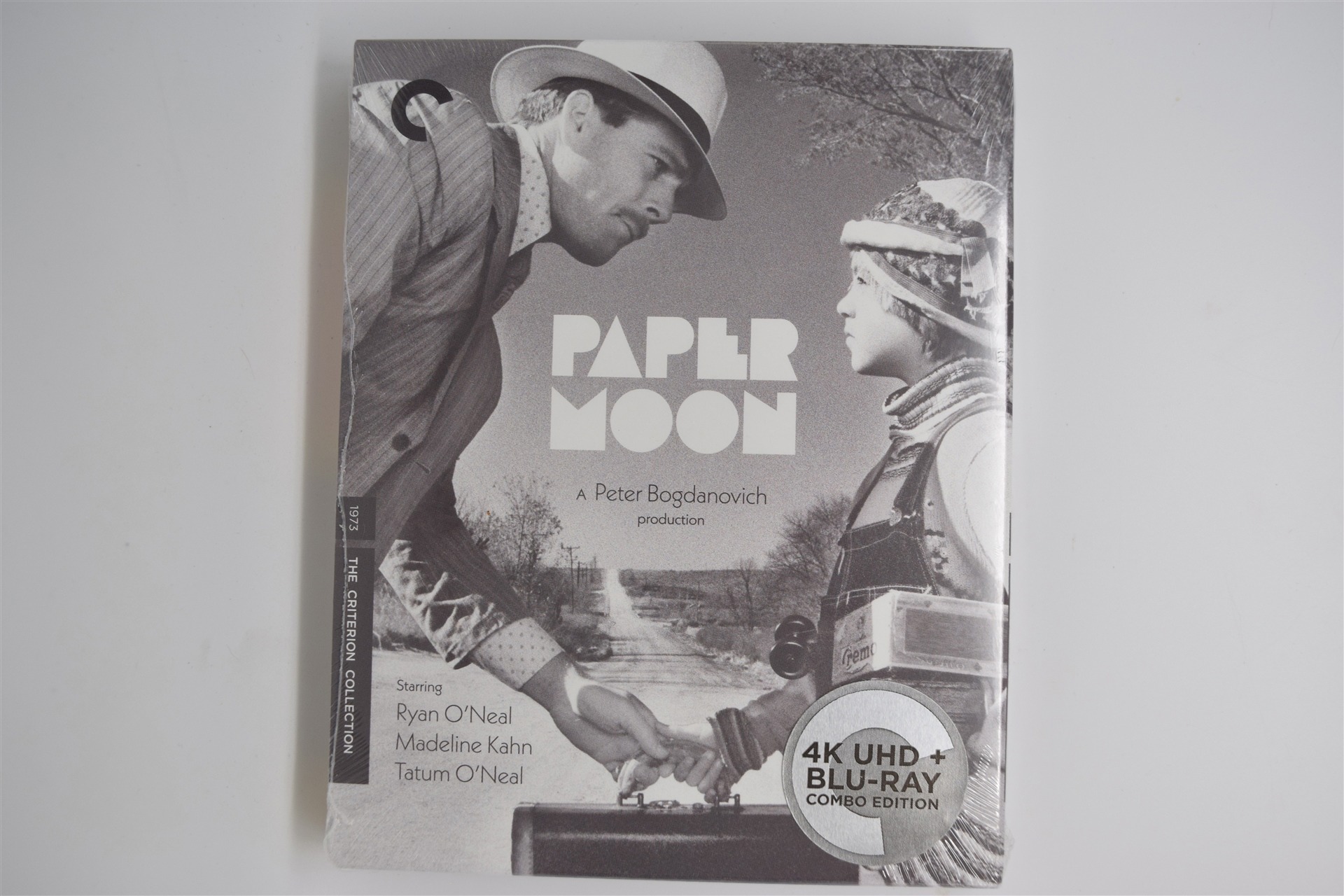 Screen capture from Paper Moon