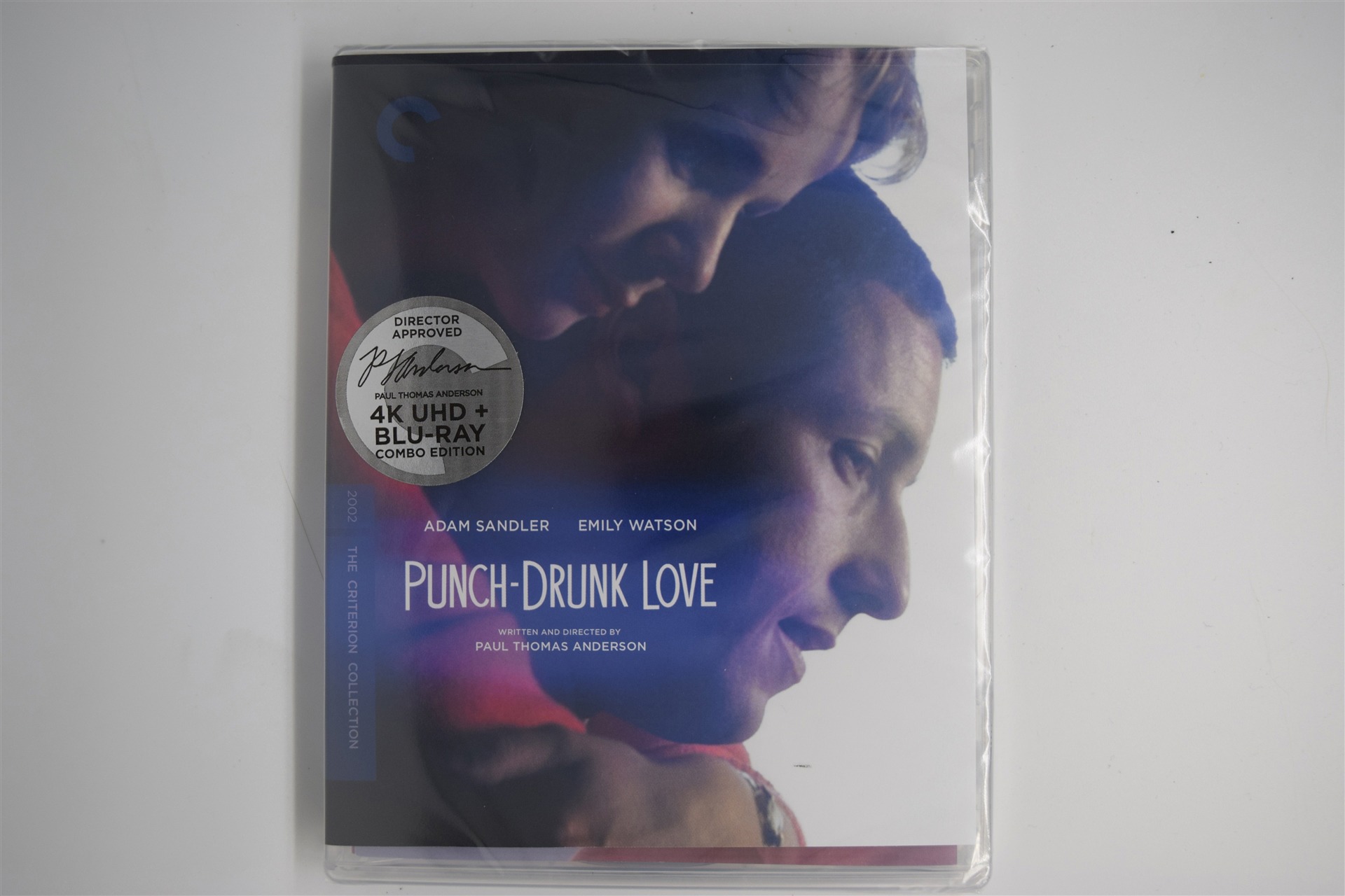 Screen capture from Punch-Drunk Love