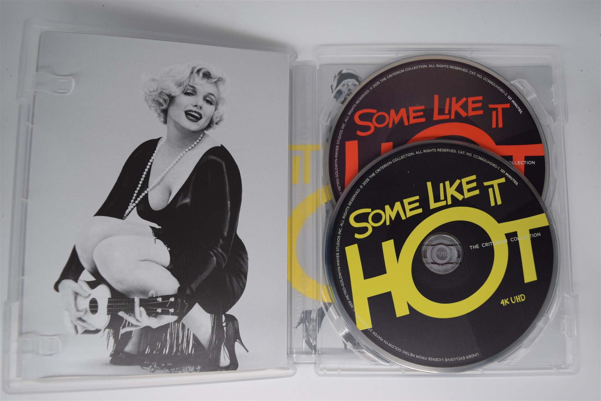Screen capture from Some Like It Hot