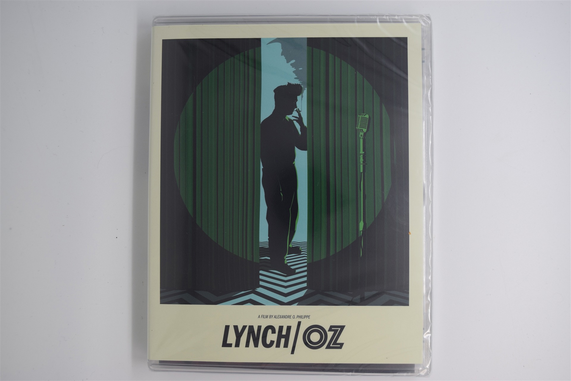 Screen capture from Lynch/Oz