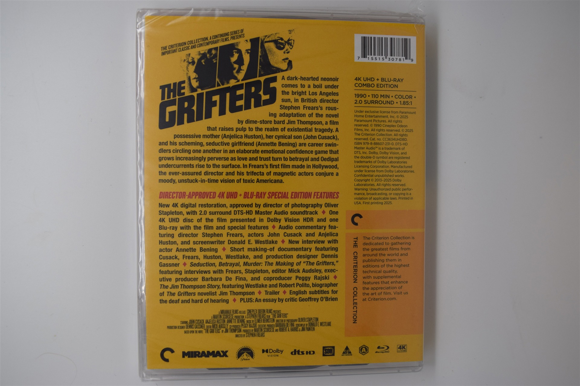Screen capture from The Grifters