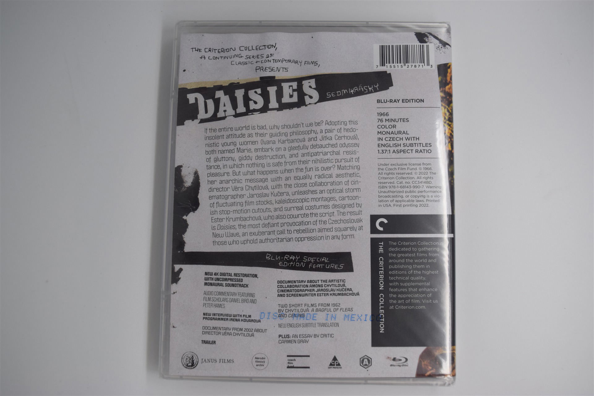 Screen capture from Daisies