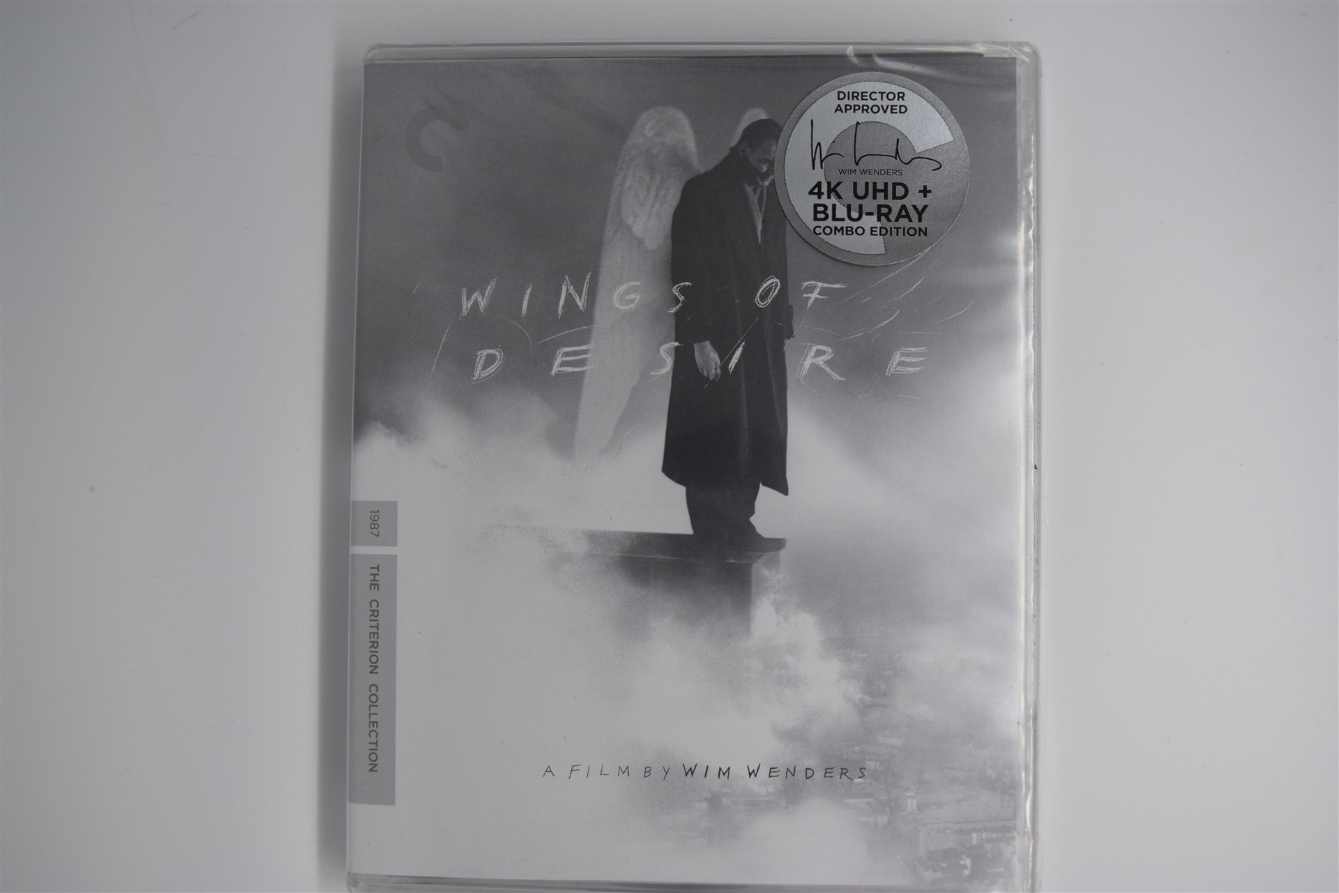 Screen capture from Wings of Desire