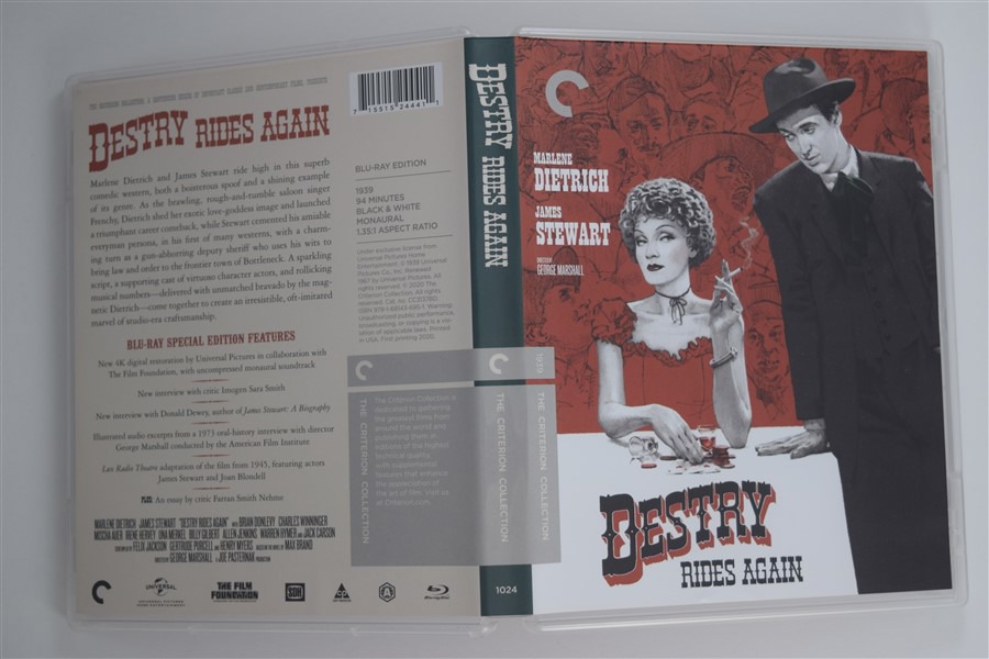 Screen capture from Destry Rides Again