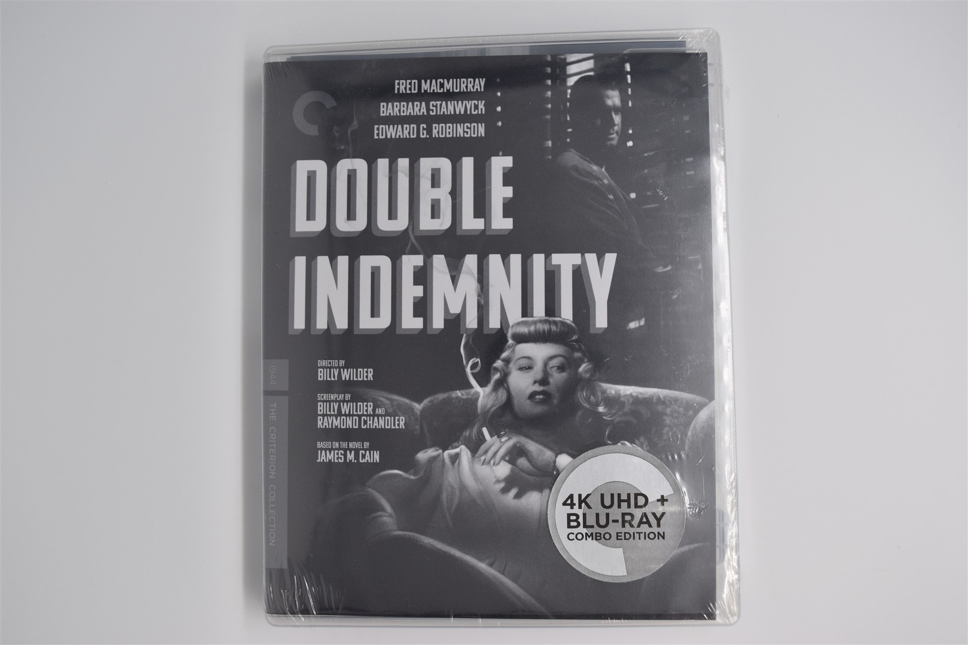 Screen capture from Double Indemnity