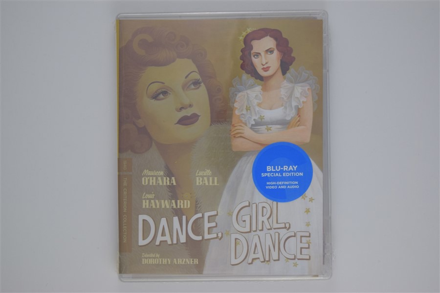 Screen capture from Dance, Girl, Dance