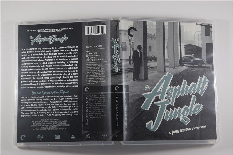 Screen capture from The Asphalt Jungle