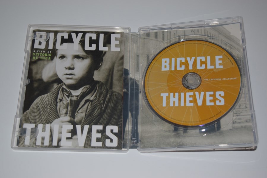 Screen capture from Bicycle Thieves
