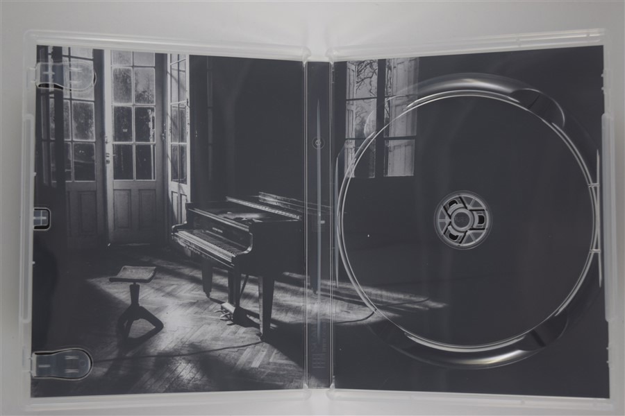 Screen capture from Cold War