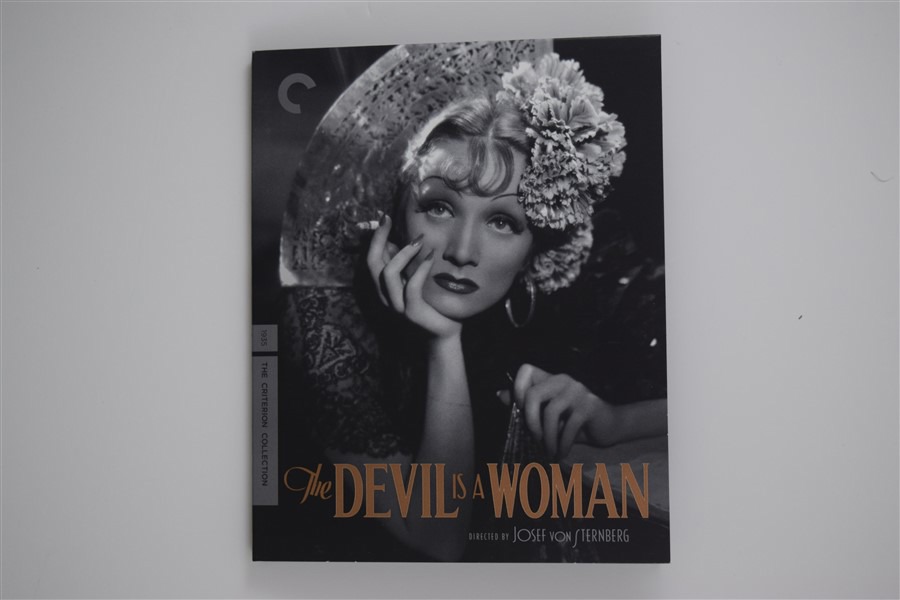 Screen capture from The Devil is a Woman
