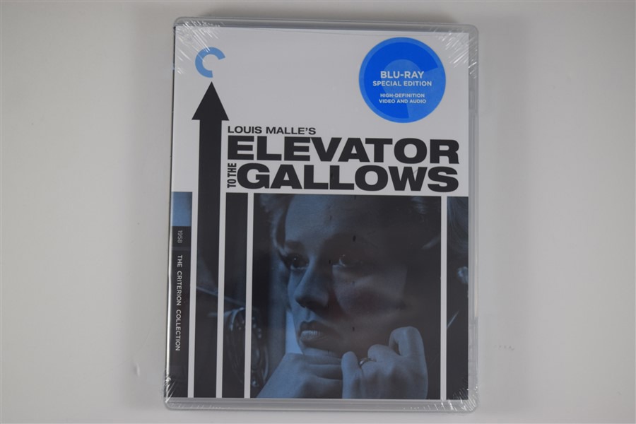Screen capture from Elevator to the Gallows