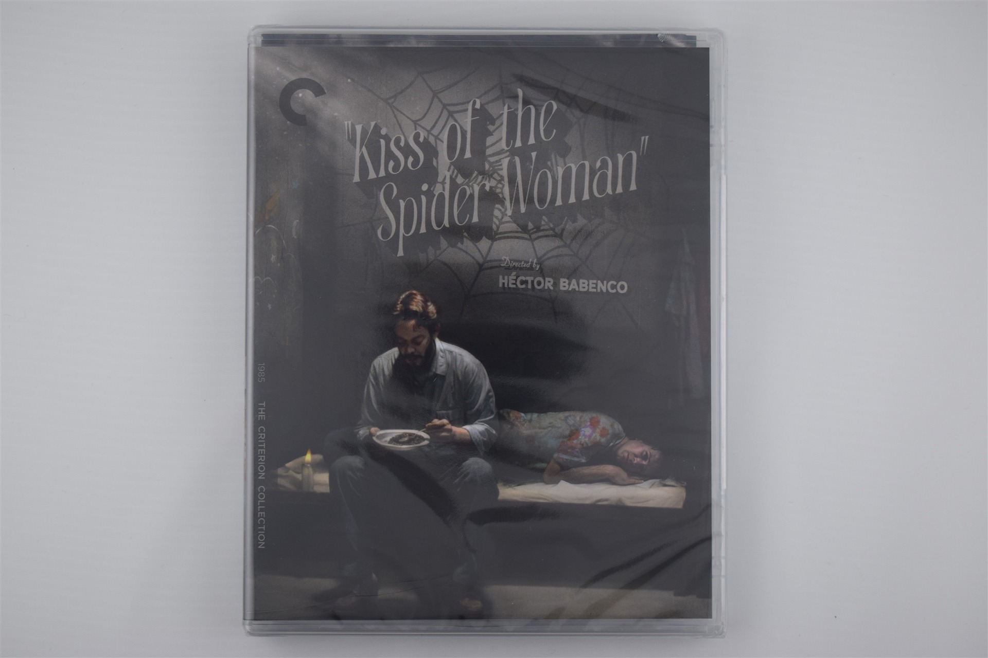 Screen capture from Kiss of the Spider Woman