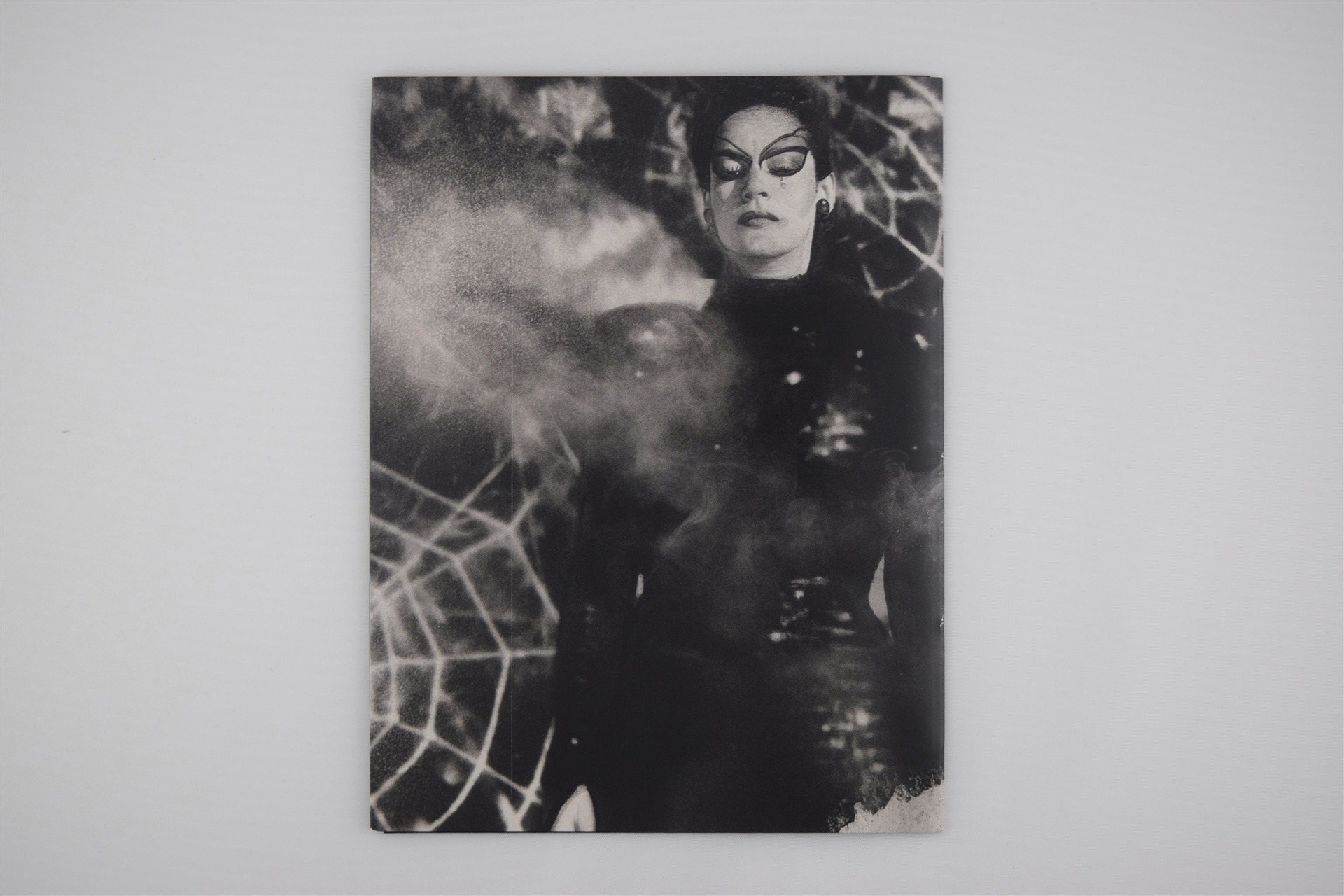 Screen capture from Kiss of the Spider Woman
