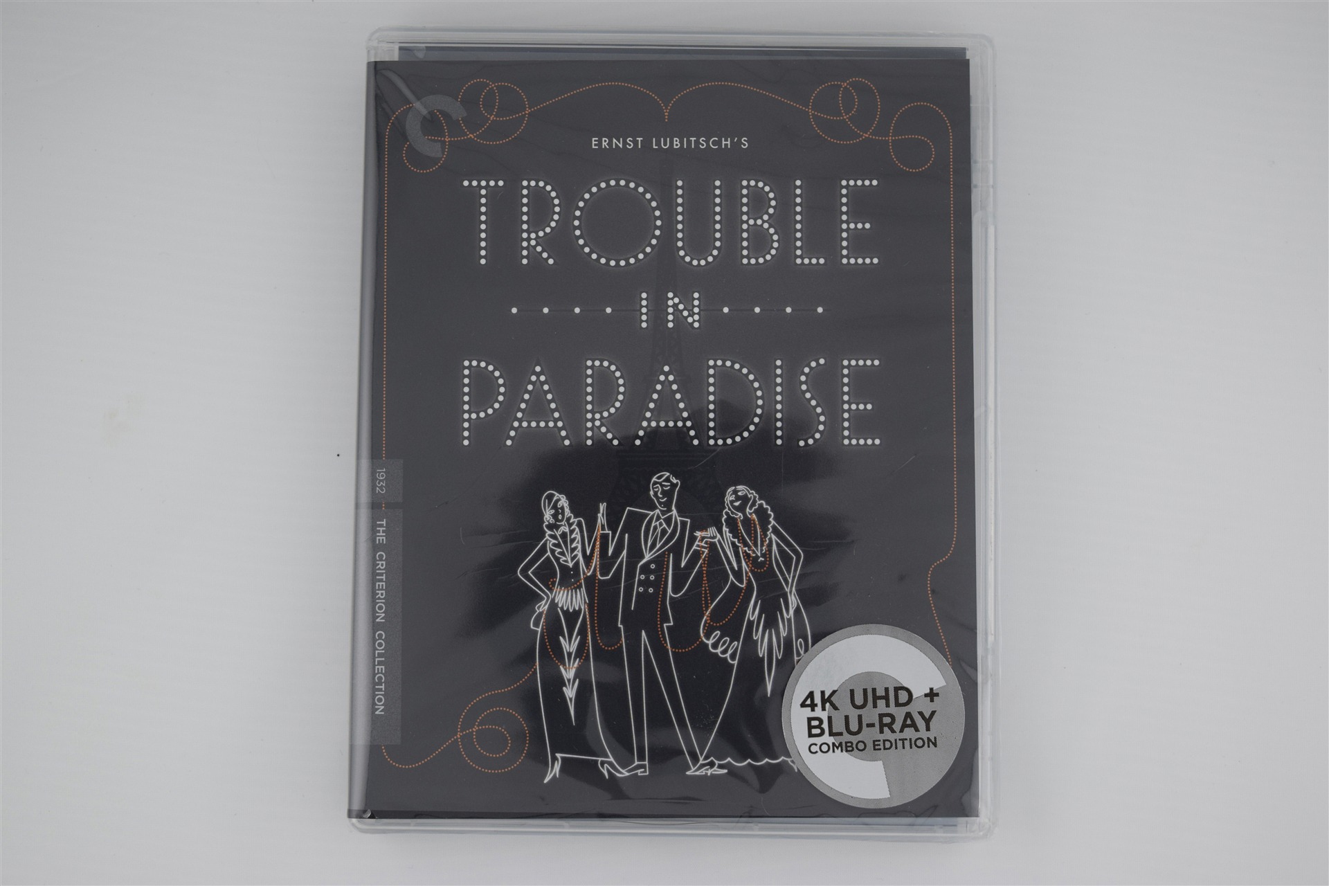 Screen capture from Trouble in Paradise
