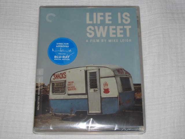 Screen capture from Life Is Sweet
