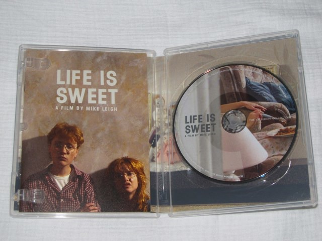Screen capture from Life Is Sweet