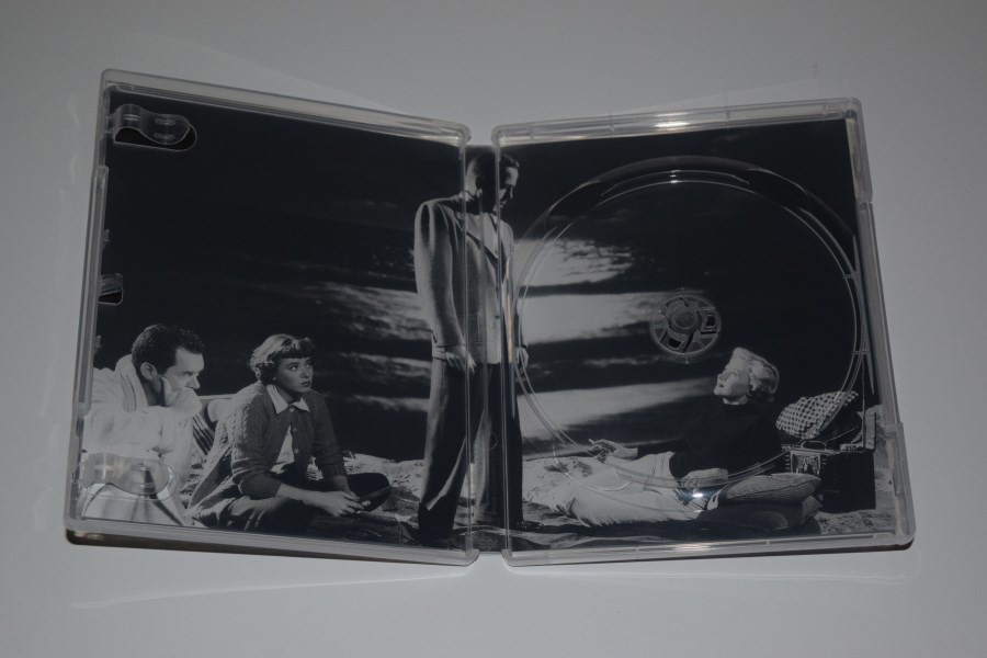 Screen capture from In a Lonely Place
