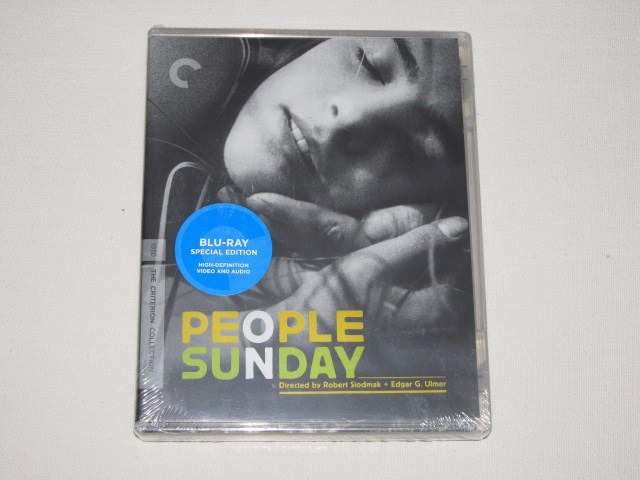 Screen capture from People on Sunday