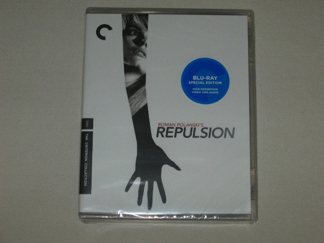 Screen capture from Repulsion